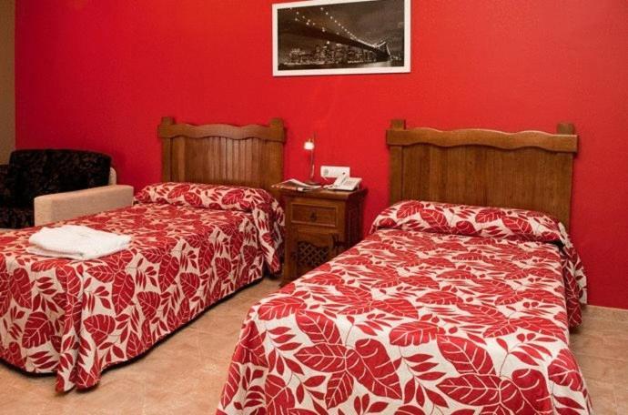 Hotel Rural Miguel Angel Alcaracejos الغرفة الصورة